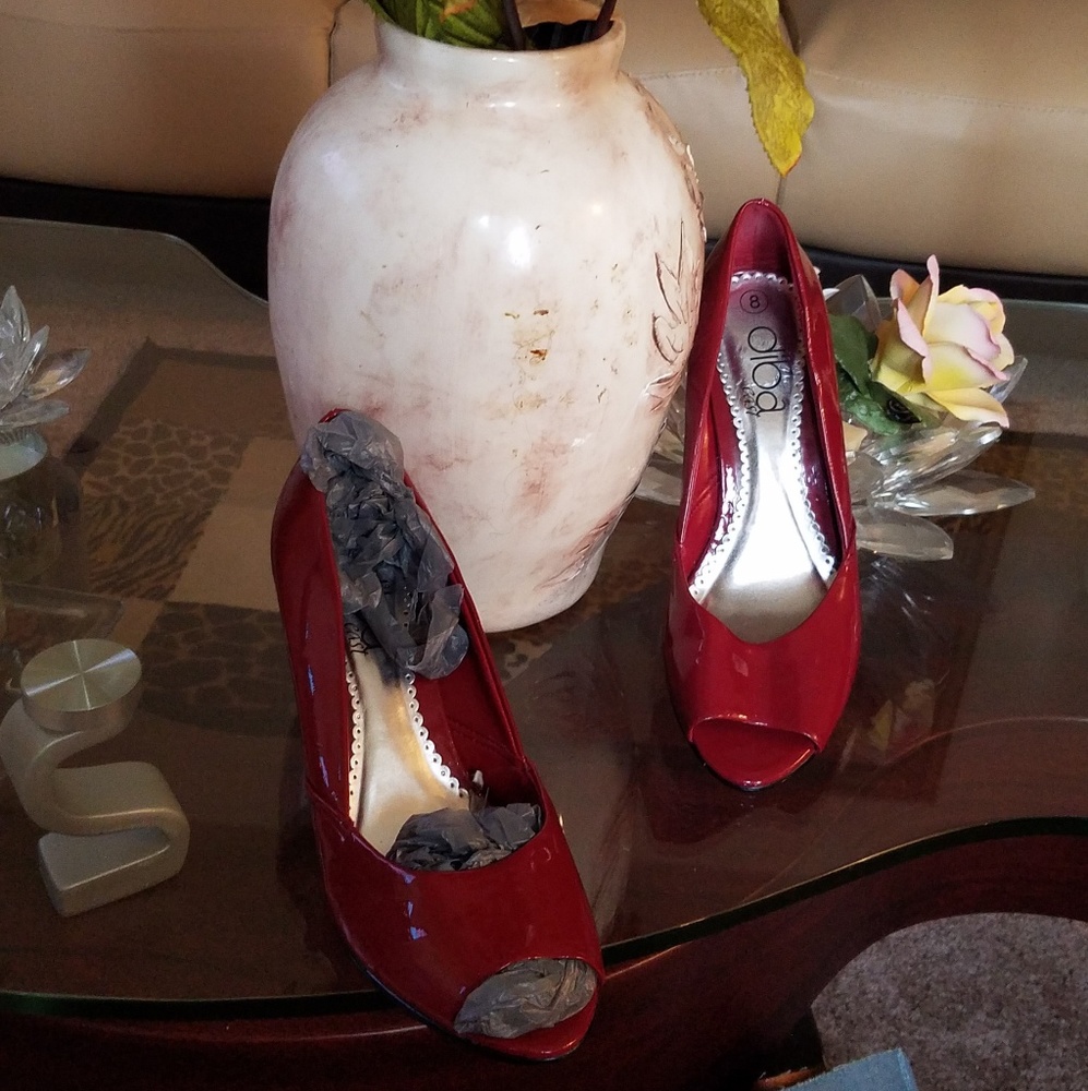 Shoe